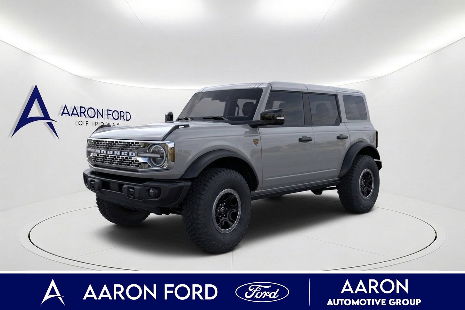New 2026 Ford Bronco Badlands w/ Sasquatch Package