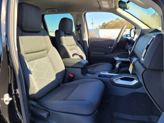 New 2026 Nissan Frontier SV w/ All-Weather Content Package AWD/4WD image 9