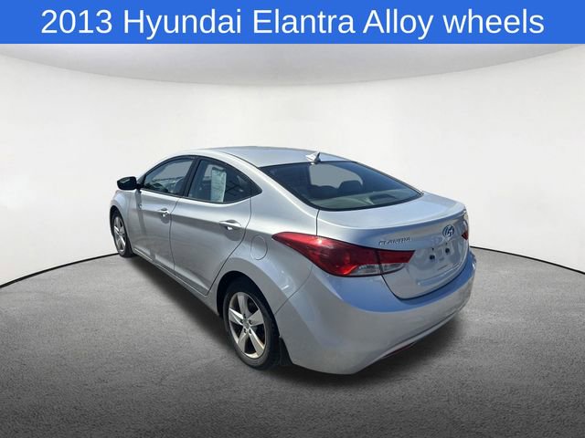 Used 2013 Hyundai Elantra GLS w/ Preferred Pkg FWD image 31