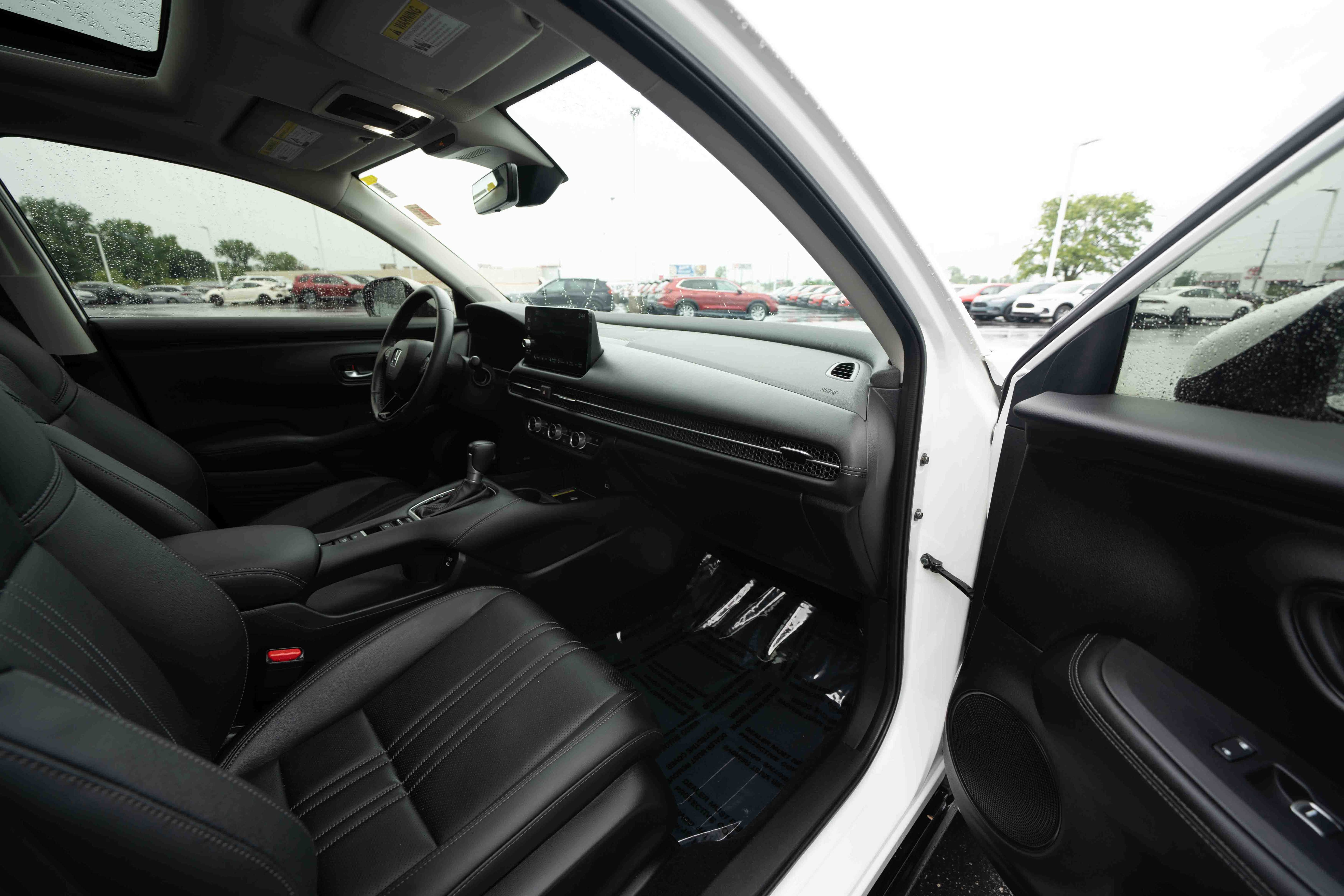Used 2024 Honda HR-V EX-L image 26