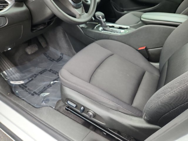 Used 2024 Chevrolet Malibu LT FWD image 21