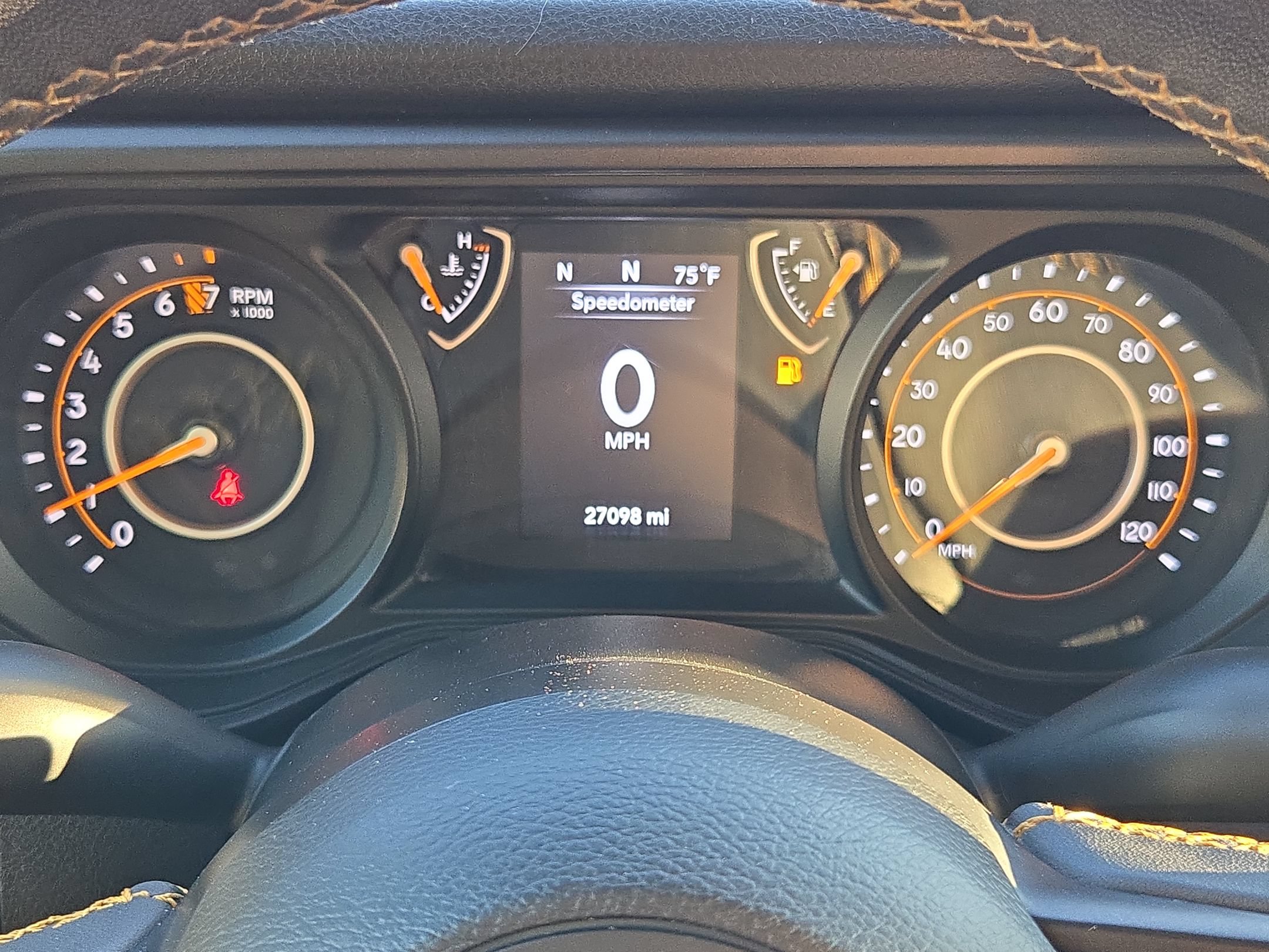 Used 2025 Jeep Gladiator Sport AWD/4WD image 15