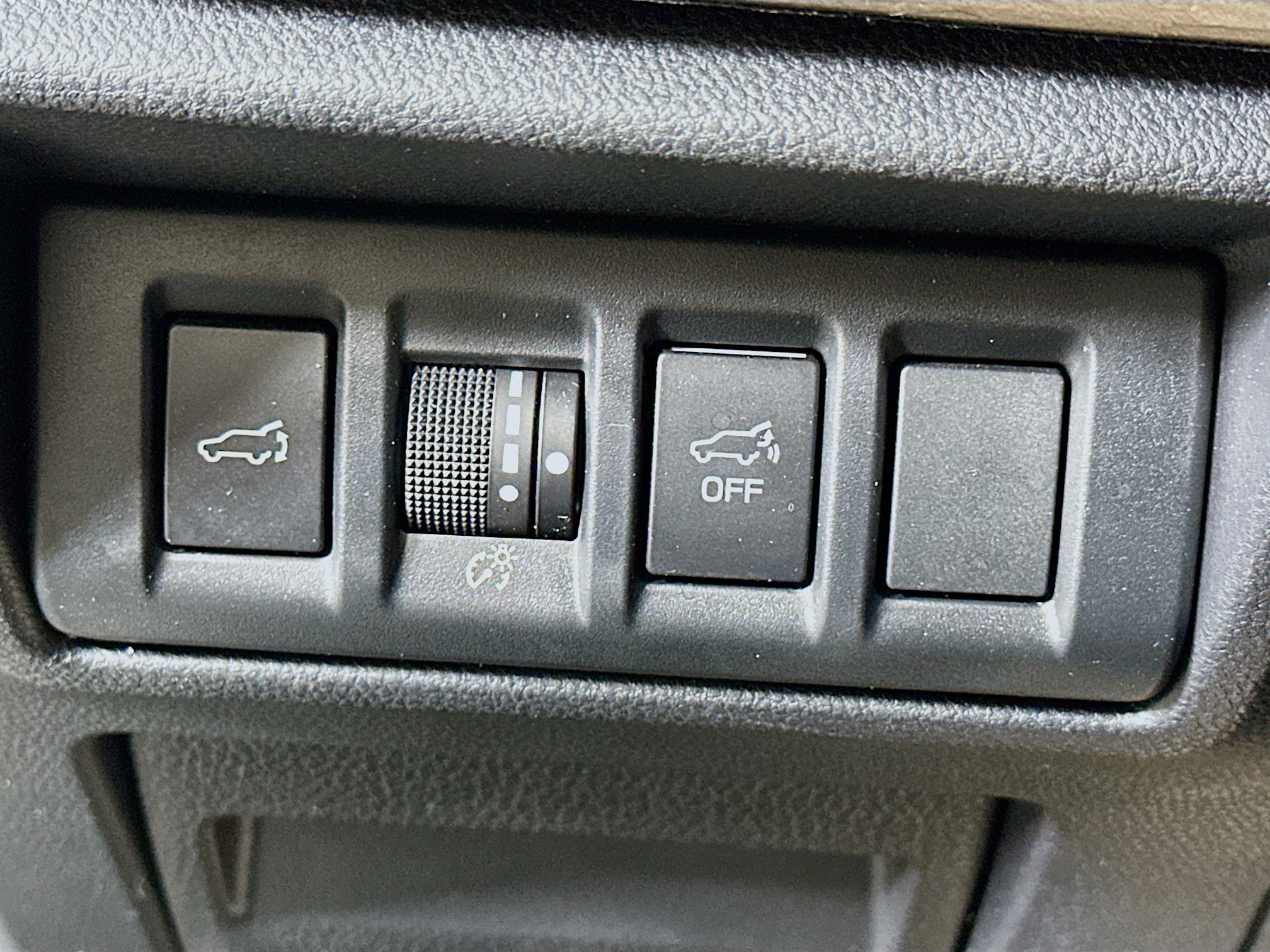 Used 2020 Subaru Outback Touring XT AWD/4WD image 17