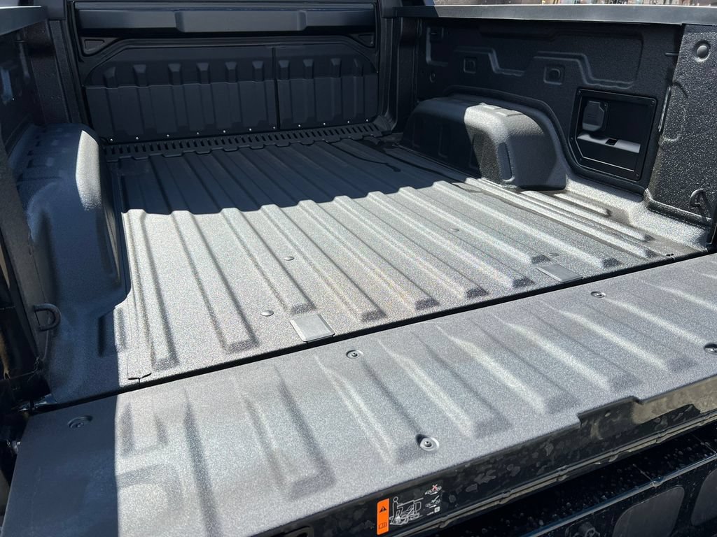 New 2026 GMC Sierra EV Elevation w/ Premium Package AWD/4WD image 10