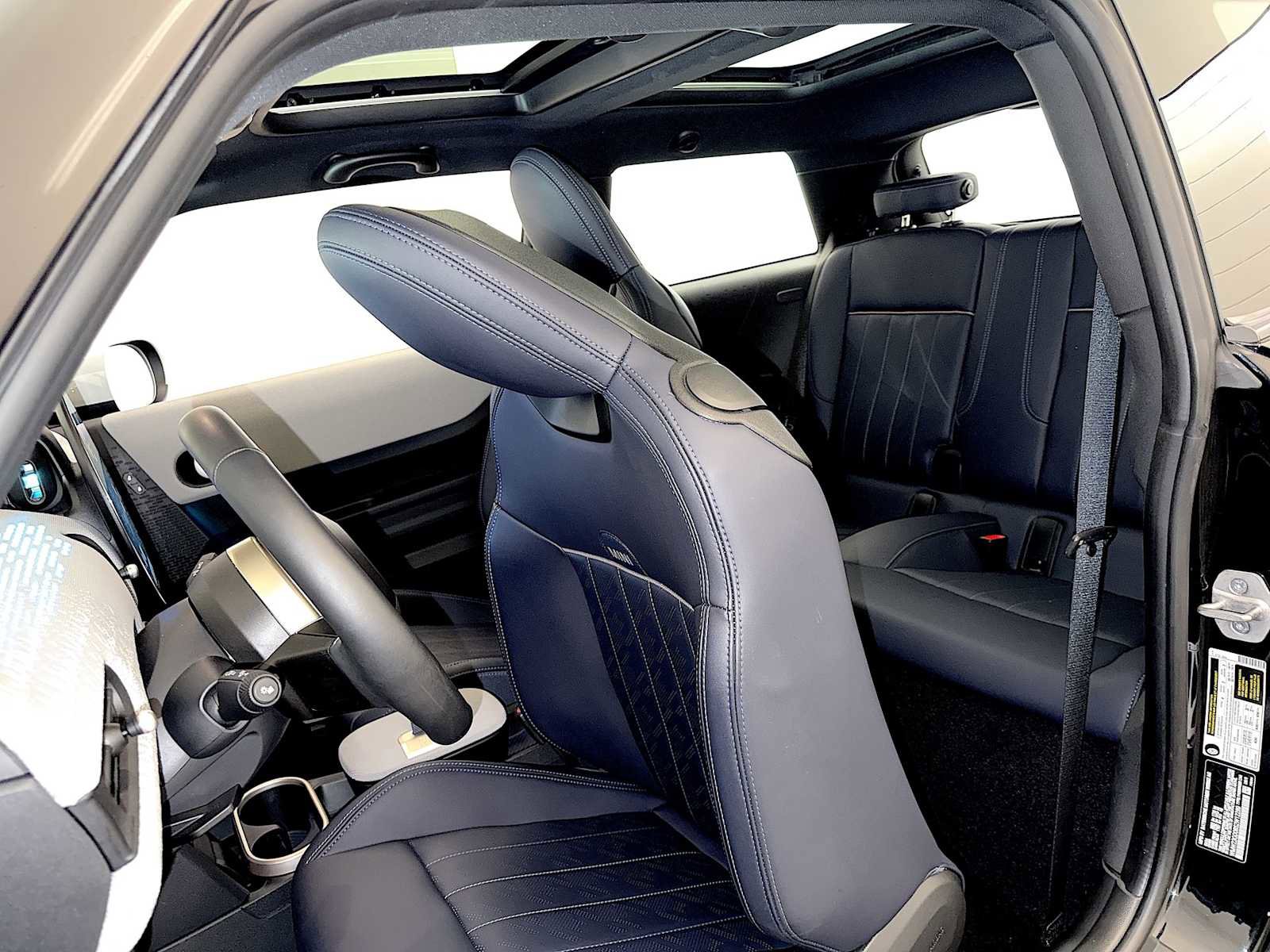 Certified 2025 MINI Cooper S image 20