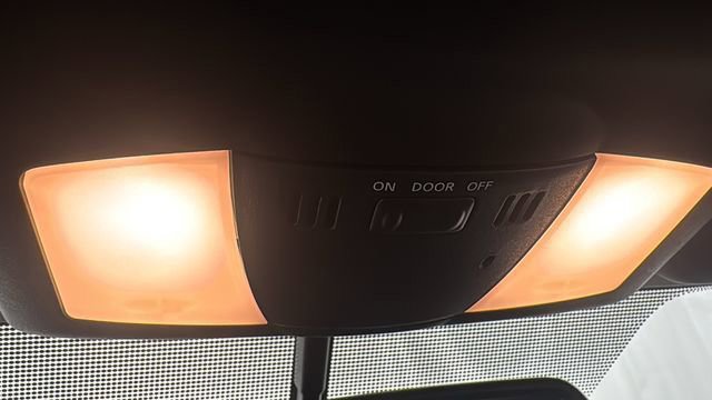 Used 2017 Nissan 370Z Touring RWD image 25