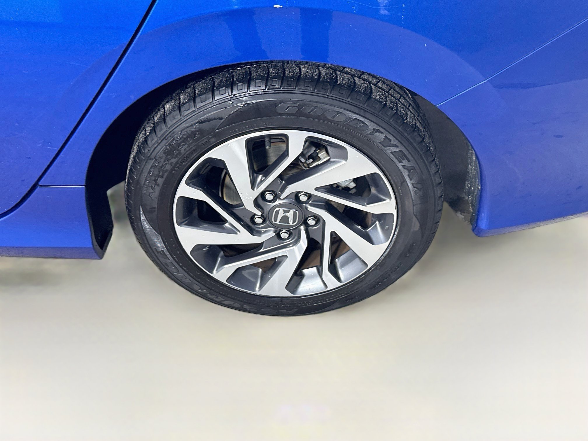 Used 2018 Honda Civic EX image 36