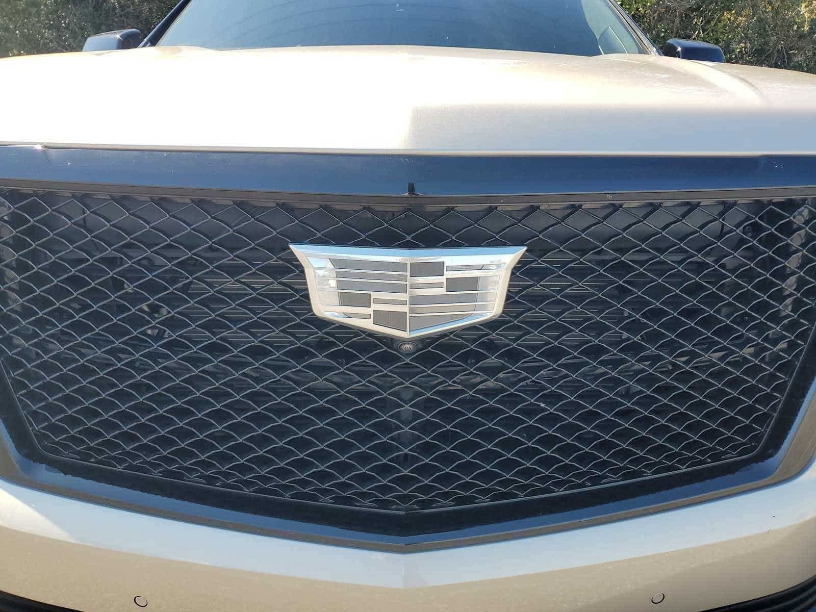 Used 2024 Cadillac Escalade Sport Platinum w/ LPO, ONYX Package AWD/4WD image 9