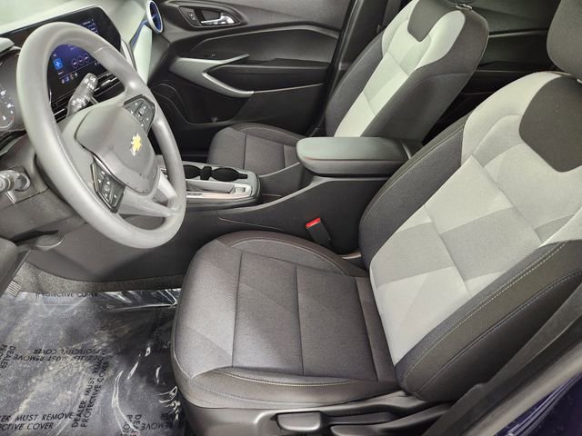 Certified 2024 Chevrolet Trax LS w/ LS Convenience Package FWD image 12