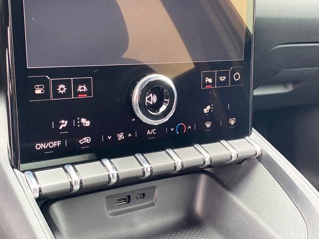 Certified 2025 GMC Terrain Elevation FWD image 13
