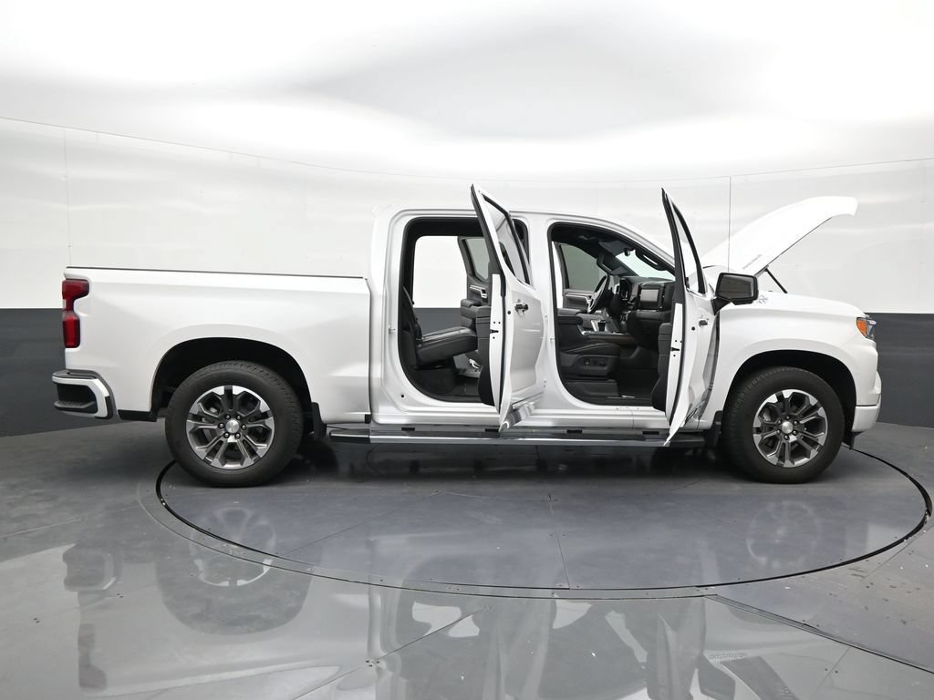 Used 2024 Chevrolet Silverado 1500 High Country w/ Technology Package RWD image 29