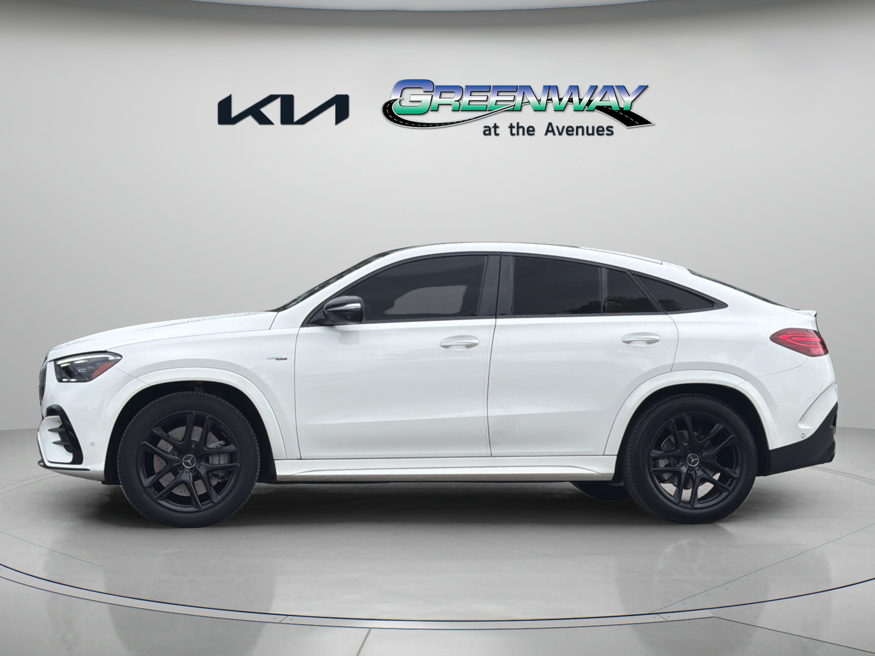 Used 2025 Mercedes-Benz GLE 53 AMG 4MATIC Coupe image 3