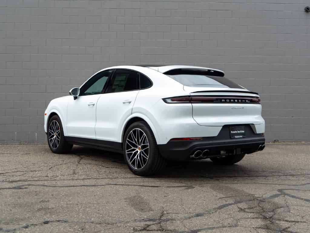 New 2026 Porsche Cayenne S AWD/4WD image 3