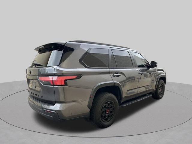 Used 2024 Toyota Sequoia TRD Pro AWD/4WD image 5