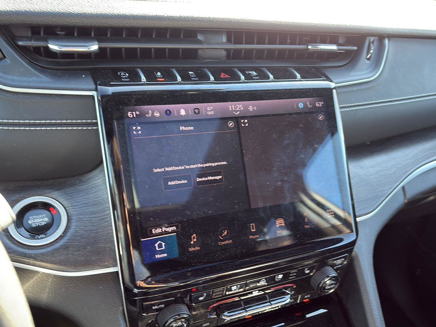 Used 2024 Jeep Grand Cherokee L Limited w/ Luxury Tech Group II image 23