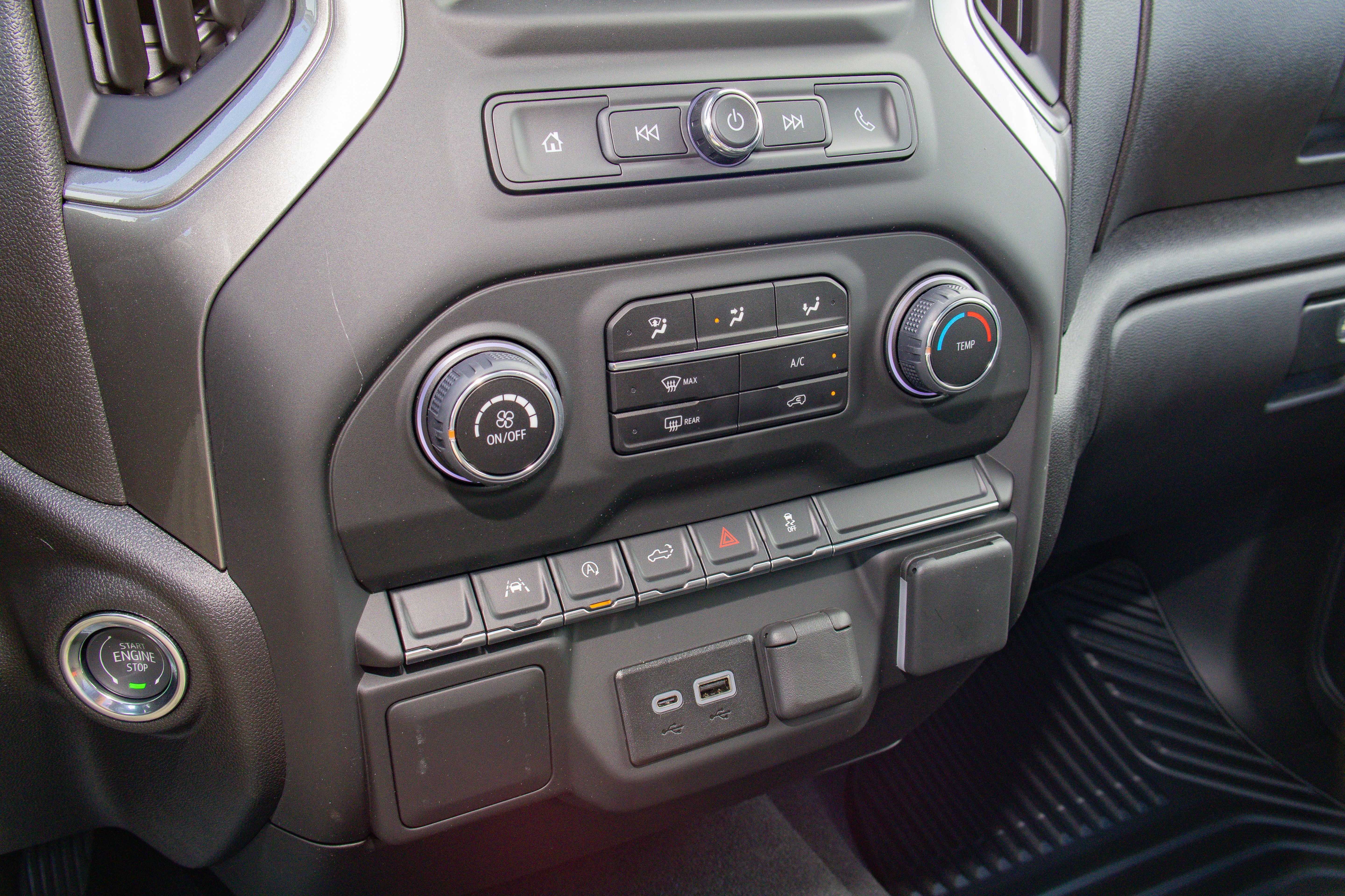 New 2026 Chevrolet Silverado 1500 Custom w/ Turbomax Blackout Package image 17