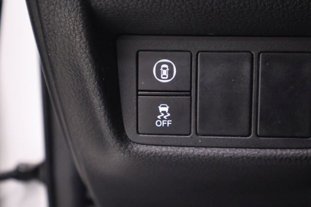 Used 2019 Honda Accord LX image 24