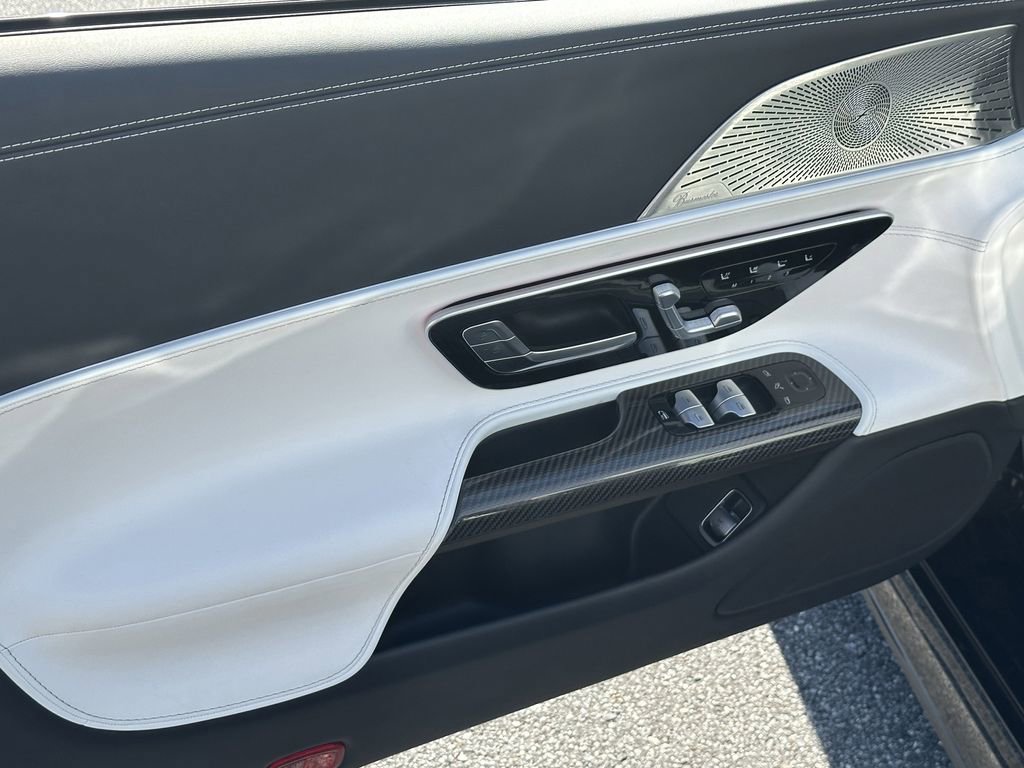 Certified 2023 Mercedes-Benz SL 63 AMG 4MATIC image 11