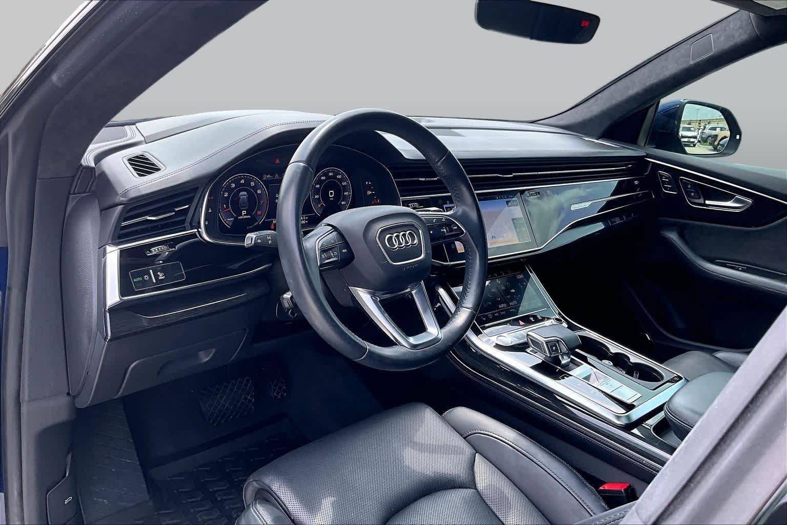 Used 2020 Audi Q8 Prestige AWD/4WD image 17