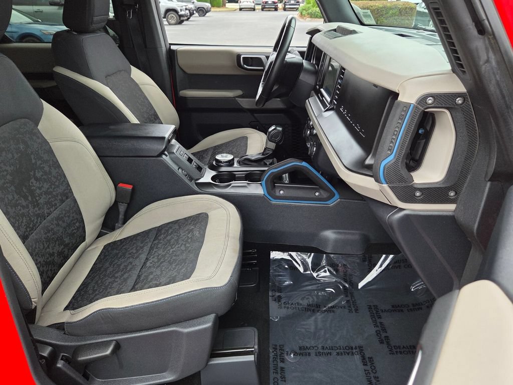 Used 2022 Ford Bronco Wildtrak AWD/4WD image 16