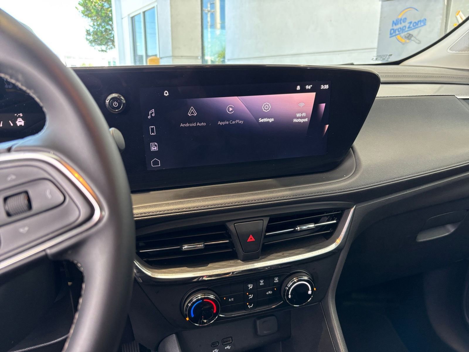 Used 2025 Buick Encore GX Preferred FWD image 17