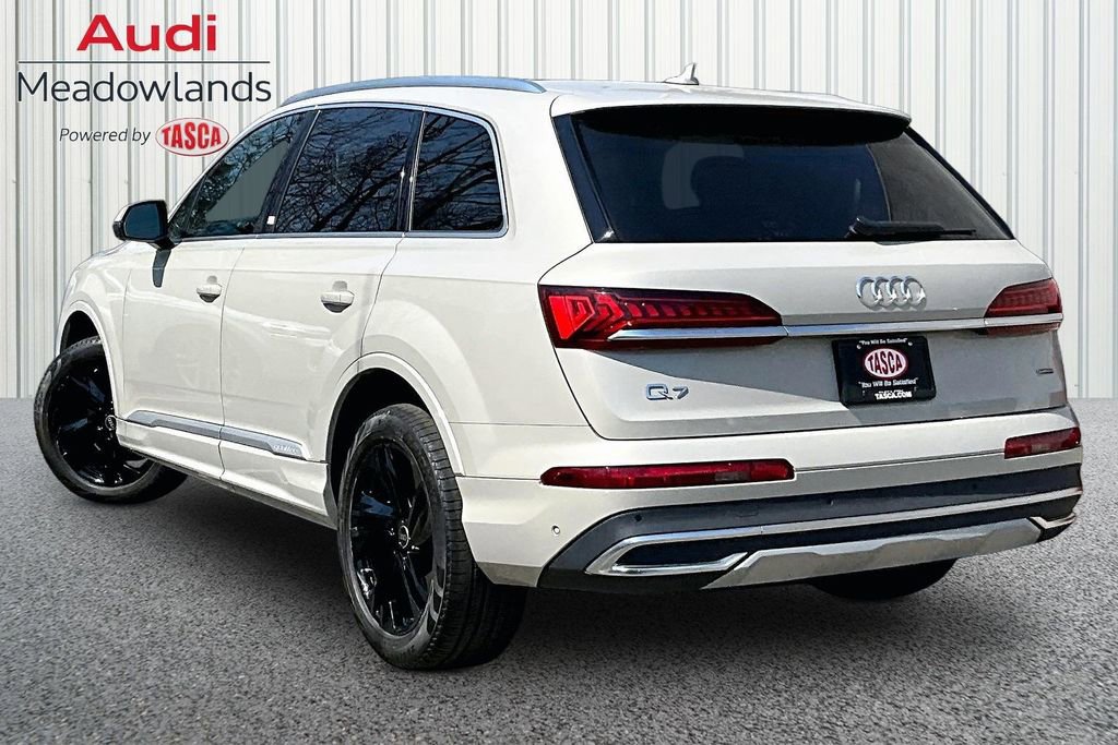 Used 2023 Audi Q7 2.0T Premium w/ Convenience Package image 4