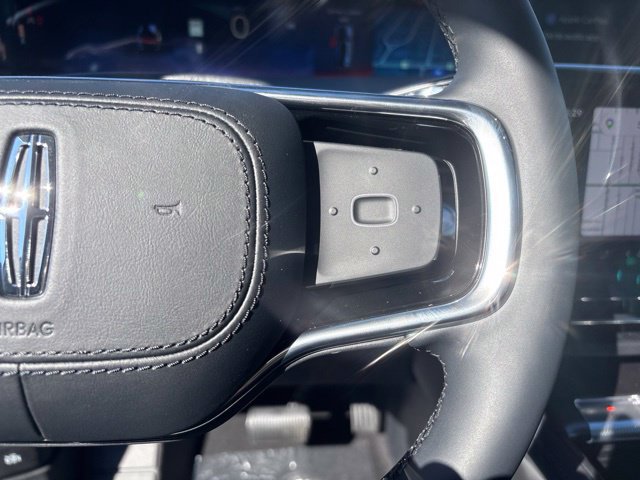 New 2026 Lincoln Nautilus Reserve AWD/4WD image 19