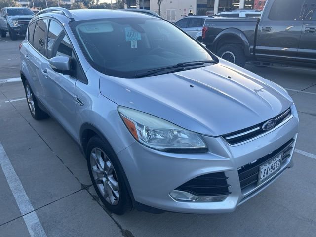 Used 2016 Ford Escape Titanium image 2