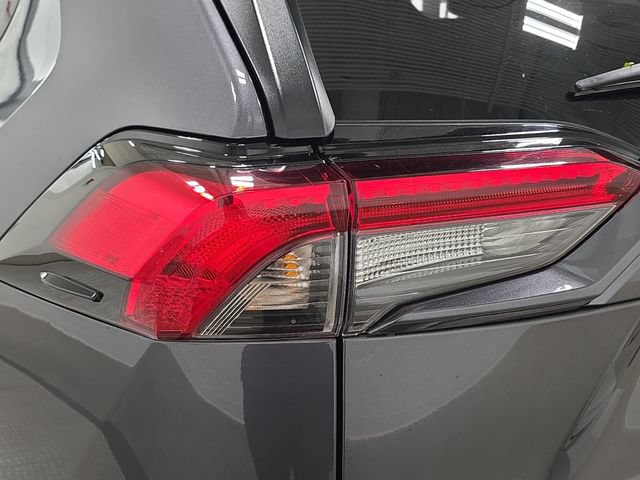 Certified 2024 Toyota RAV4 XLE FWD image 28