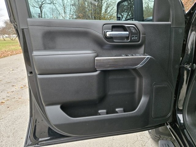 Used 2022 Chevrolet Silverado 2500 LTZ image 18