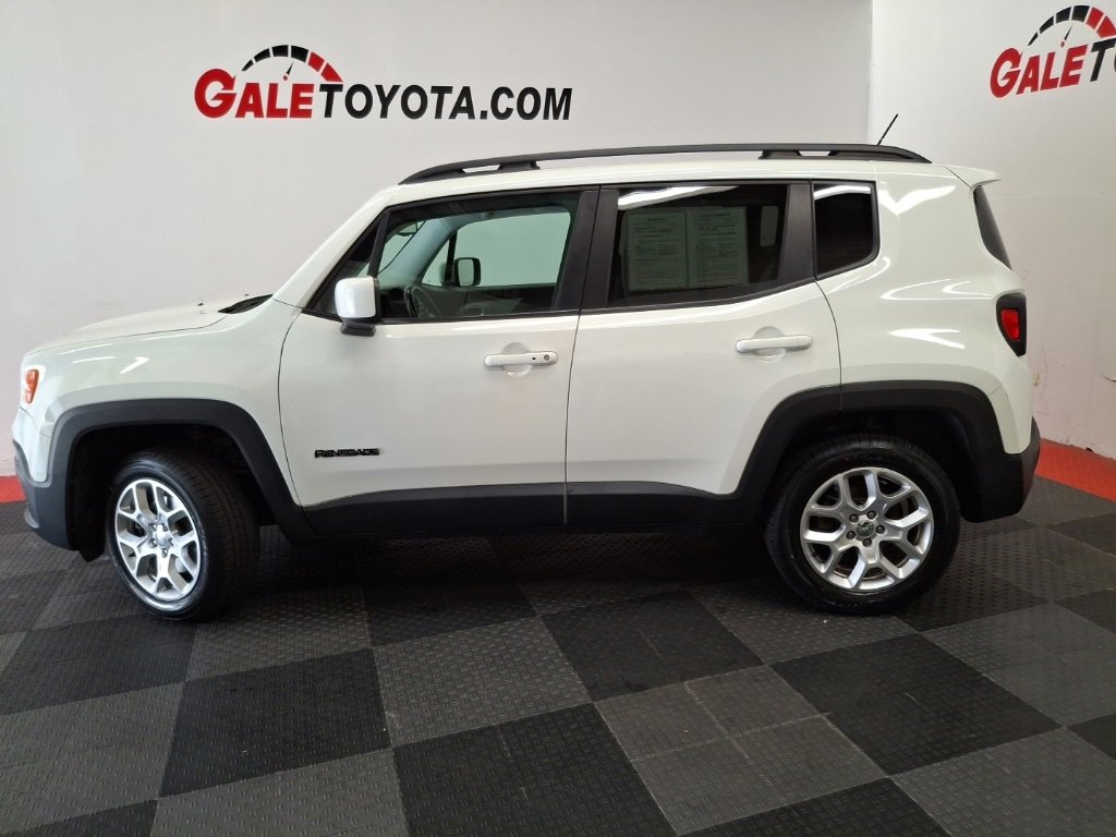 Used 2016 Jeep Renegade Latitude image 7
