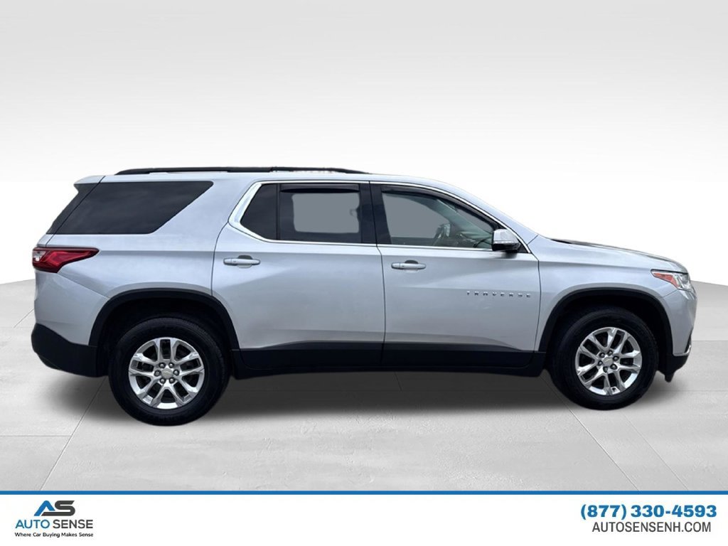 Used 2019 Chevrolet Traverse LT w/ LPO, Floor Liner Package AWD/4WD image 10
