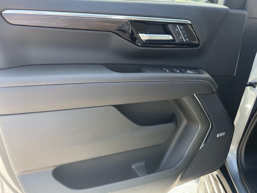 New 2026 Chevrolet Tahoe Premier w/ Sun And Tow Package RWD image 16