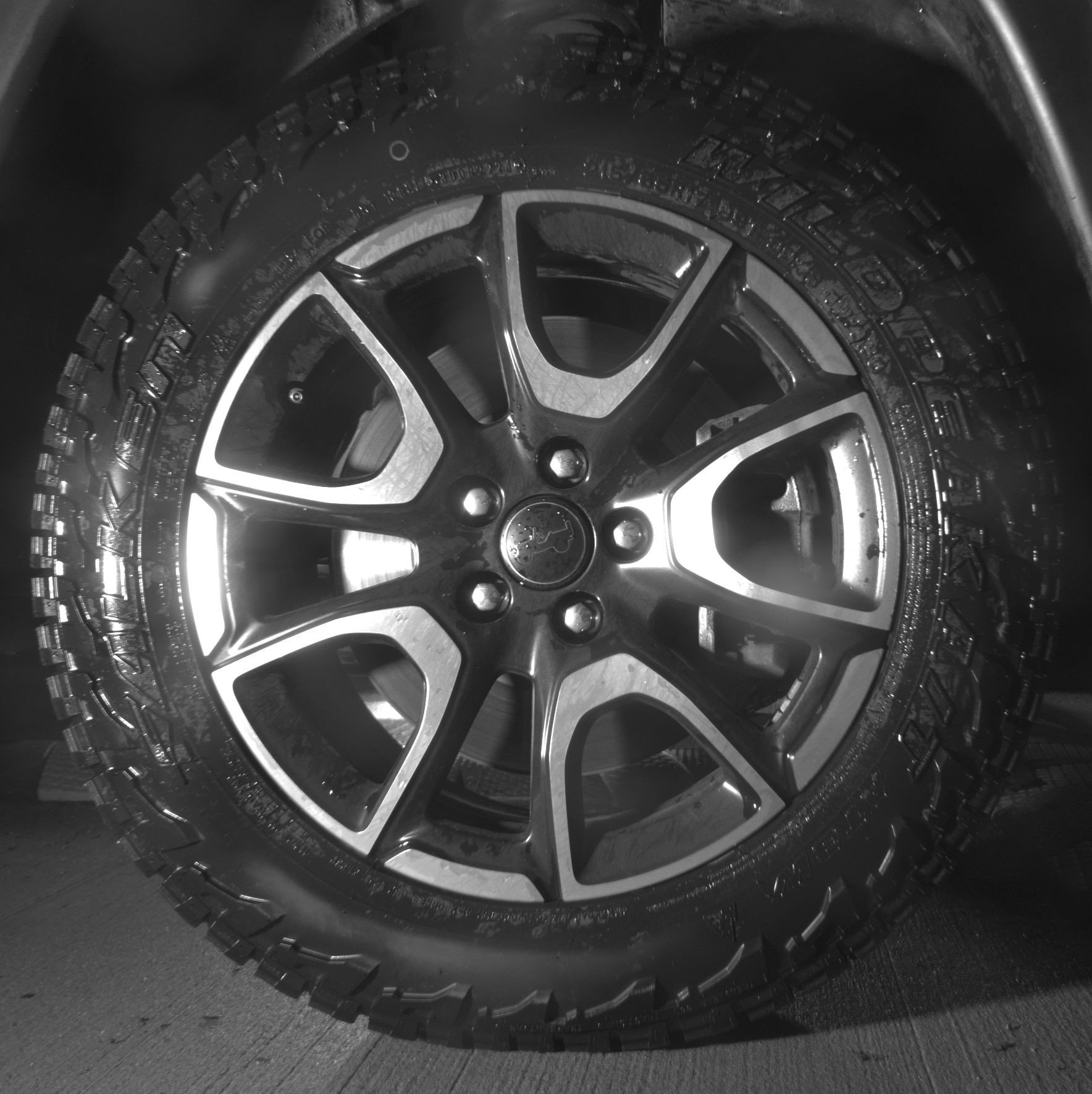 Used 2025 Jeep Compass Trailhawk image 13