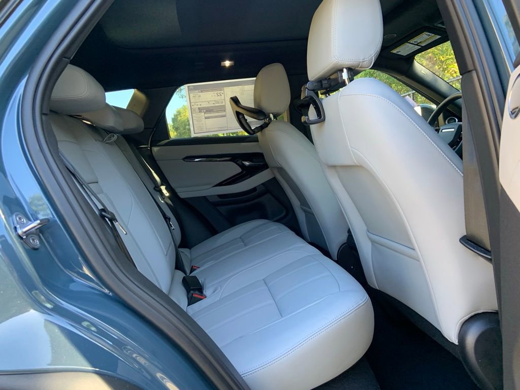 New 2026 Land Rover Range Rover Evoque S image 17