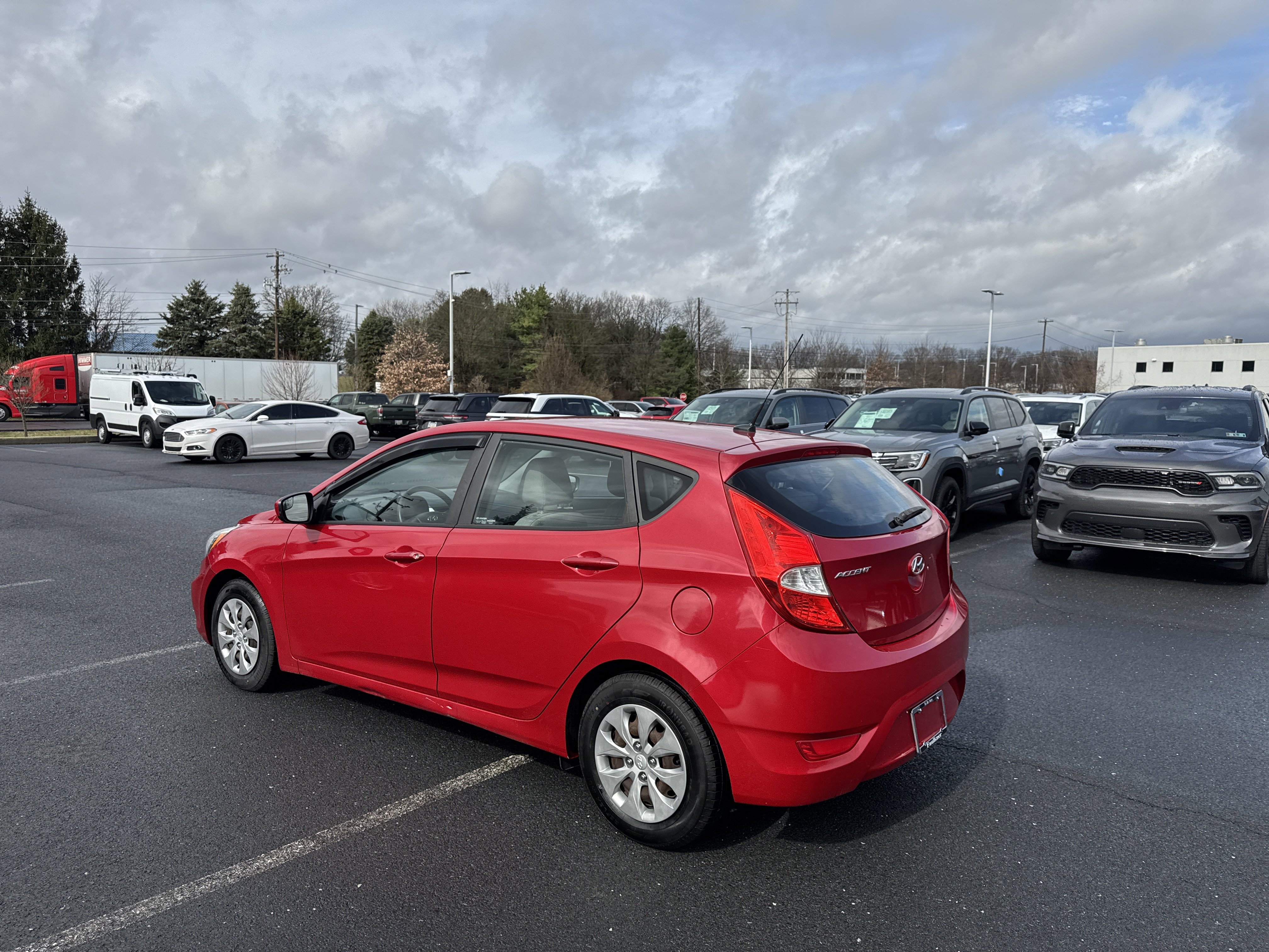 Used 2016 Hyundai Accent SE image 6