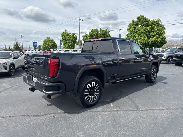 Certified 2025 GMC Sierra 2500 Denali Ultimate w/ Max Trailering Package AWD/4WD image 7