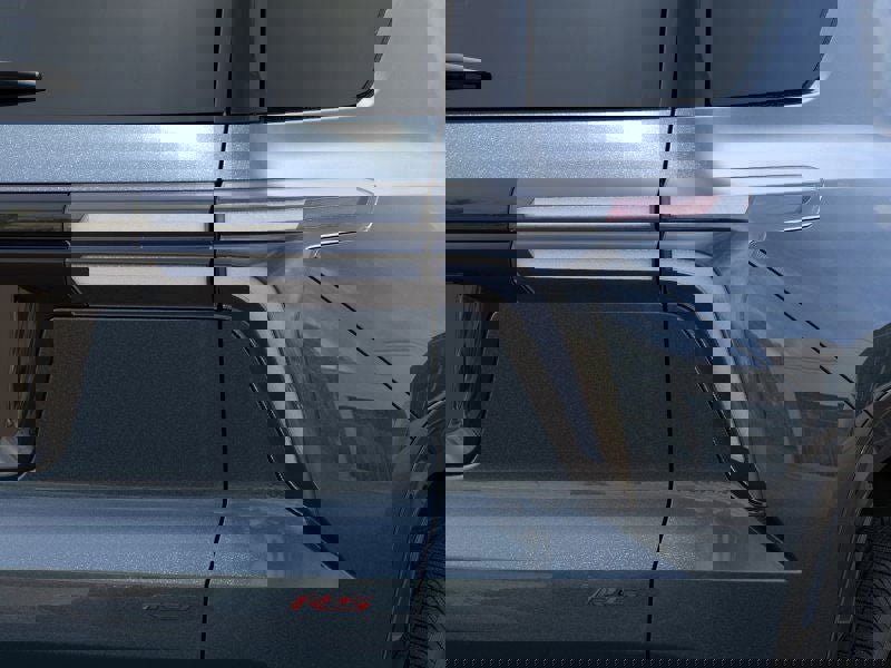 New 2026 Chevrolet Traverse RS w/ LPO, Floor Liner Package image 11