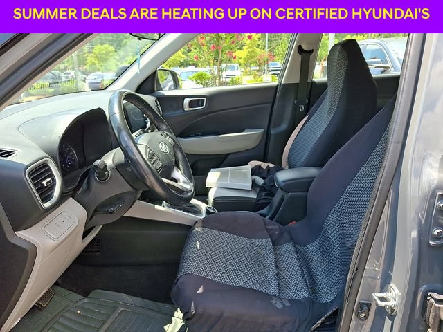 Used 2021 Hyundai Venue SEL w/ Cargo Package FWD image 14