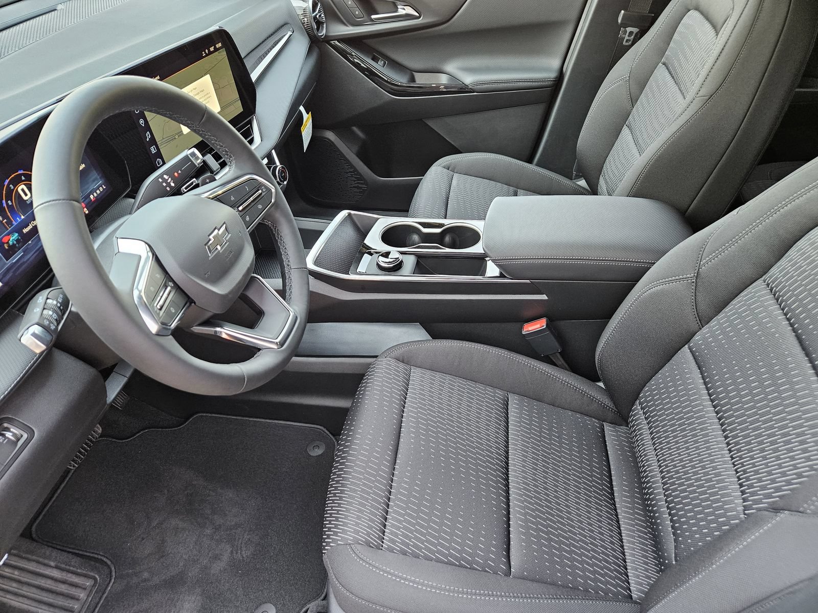 New 2027 Chevrolet Equinox LT w/ Midnight Edition FWD image 14