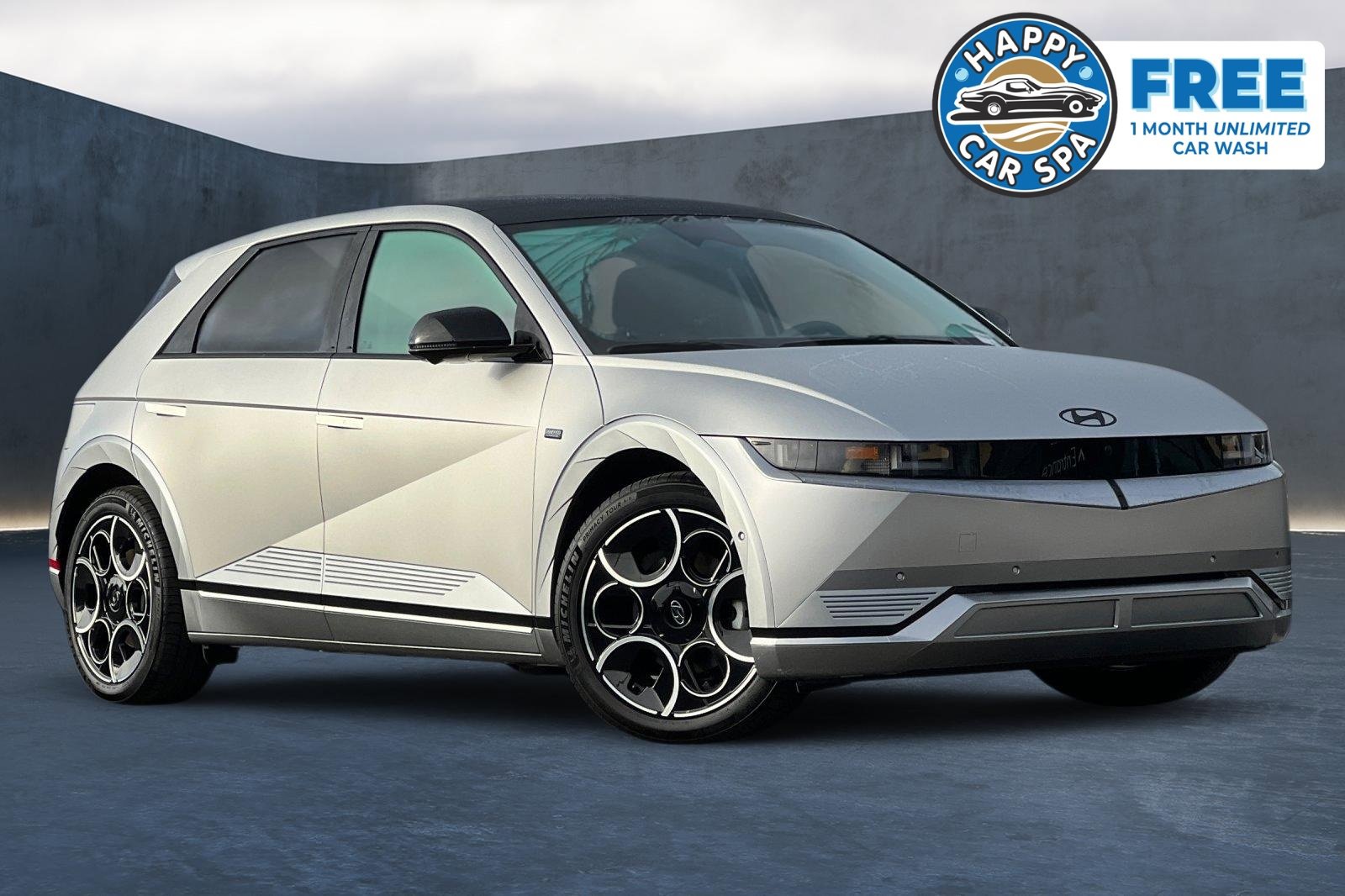 Used 2024 Hyundai Ioniq 5 Limited image 1