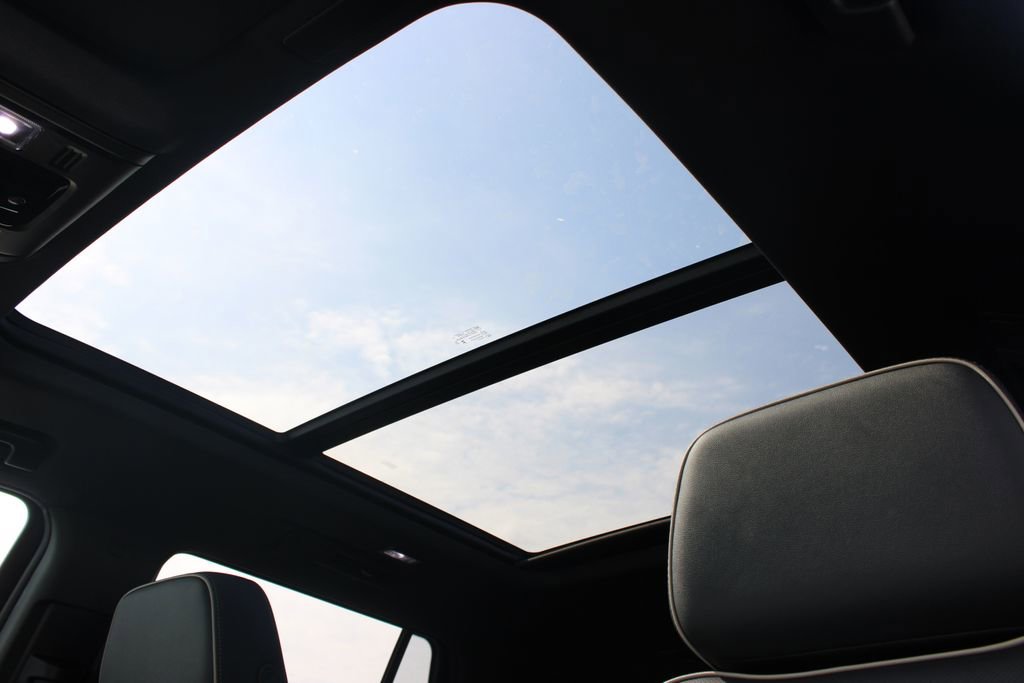 New 2026 Chevrolet Tahoe Premier w/ Sun And Tow Package AWD/4WD image 53