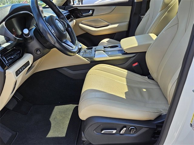 Certified 2023 Acura MDX FWD w/ Technology Package image 6