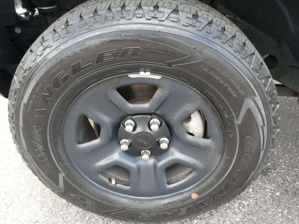 Used 2018 Jeep Wrangler Unlimited Sport AWD/4WD image 10