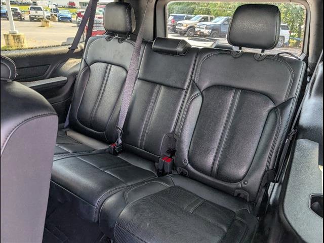 Used 2024 Jeep Wagoneer L Series II w/ Flexible Seating Group image 14