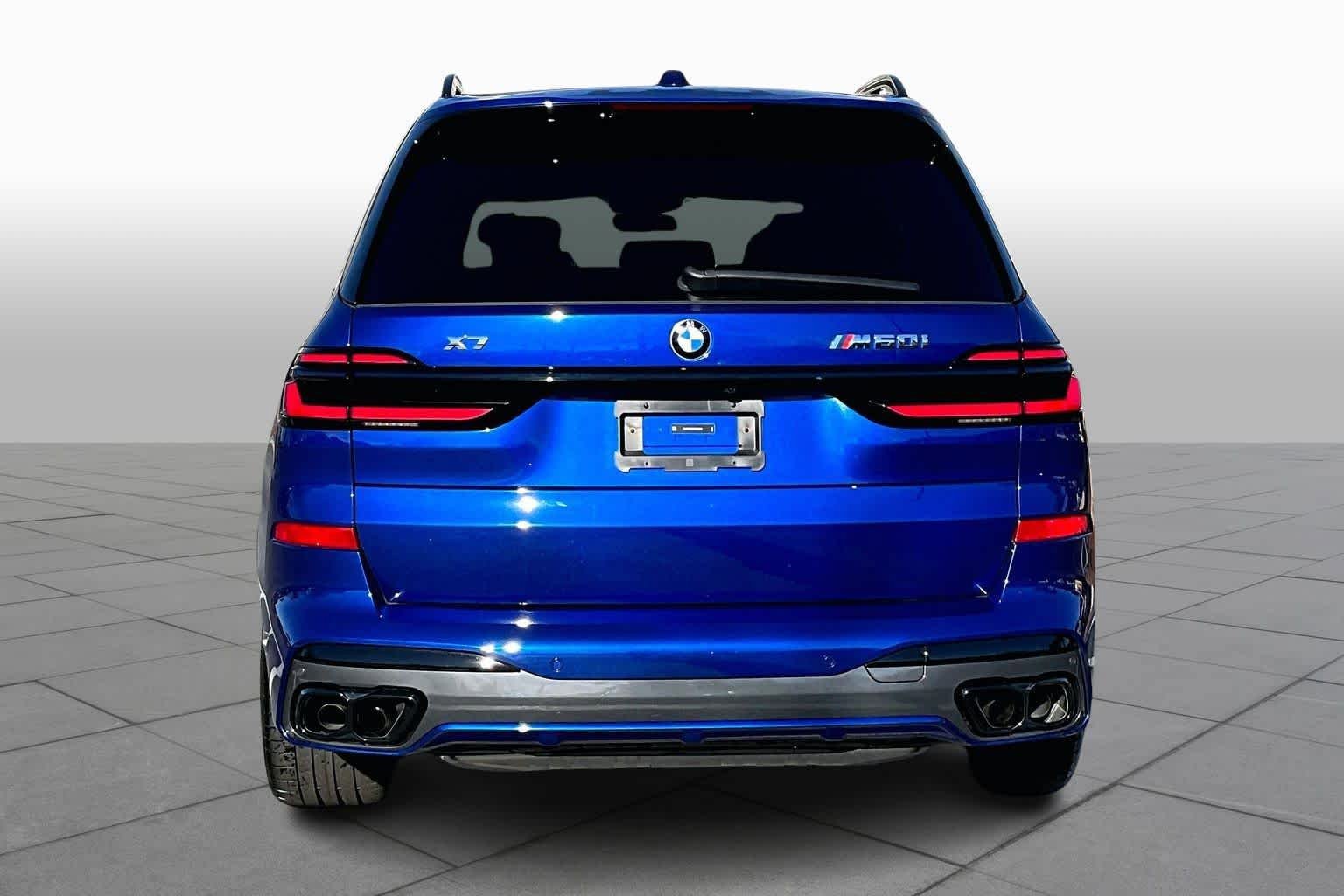 Used 2026 BMW X7 M60i image 5