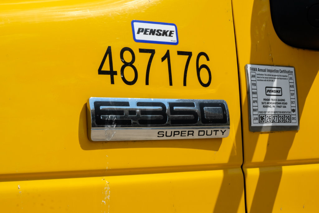 Used 2022 Ford E-350 and Econoline 350 Super Duty RWD image 39