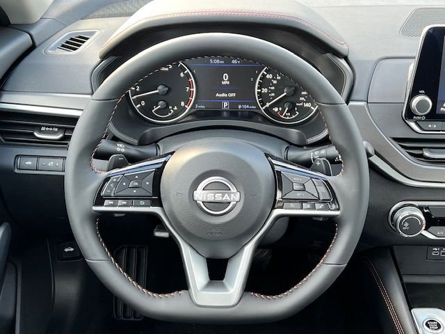 New 2025 Nissan Altima 2.5 SR AWD/4WD image 22