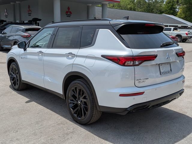New 2025 Mitsubishi Outlander SEL Black Edition image 6
