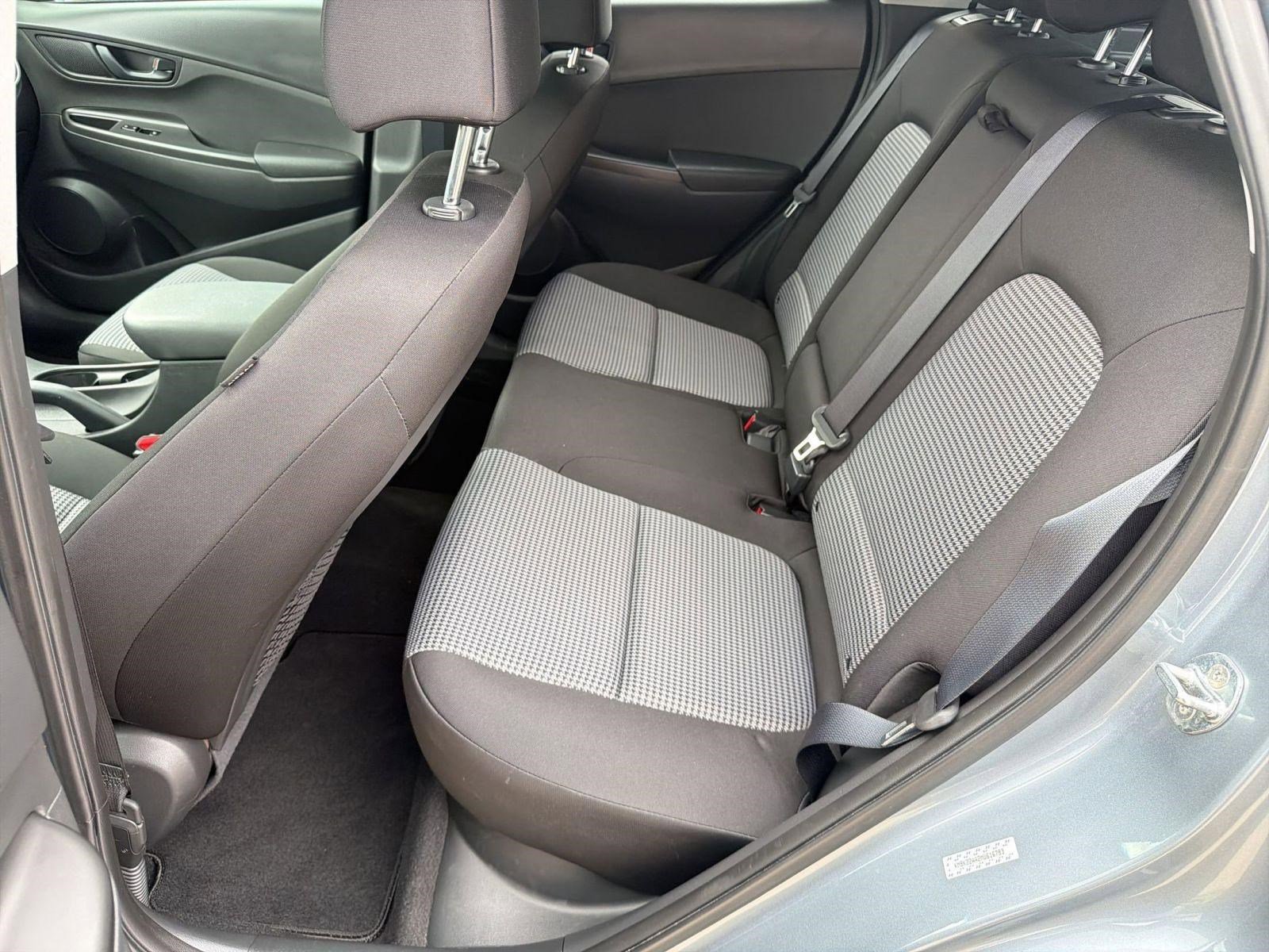 Used 2021 Hyundai Kona SEL image 14